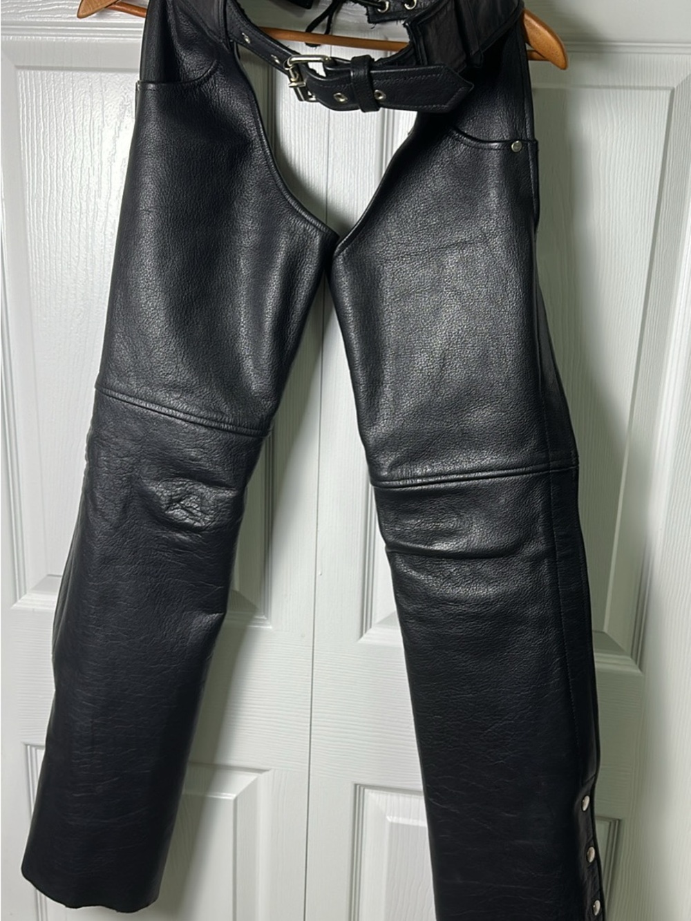 MOB Black Leather Motorcycle Chaps with Waist Belt